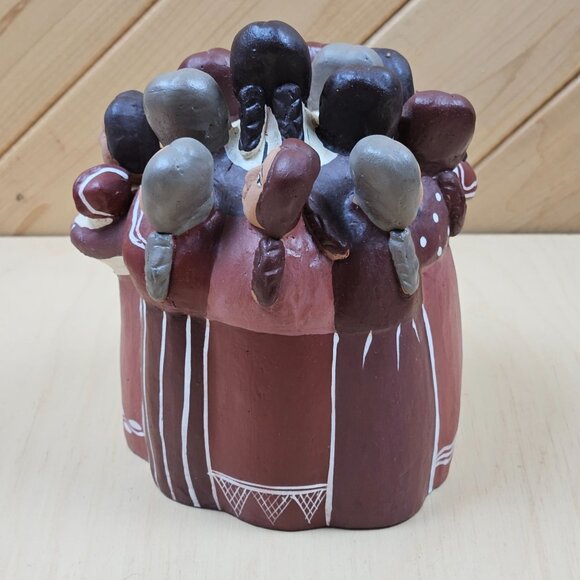 VTG Handcrafted Peruvian Red Clay Folk Art Circle Sculpture 13 Women 5 Babies Mo - Picture 4 of 13